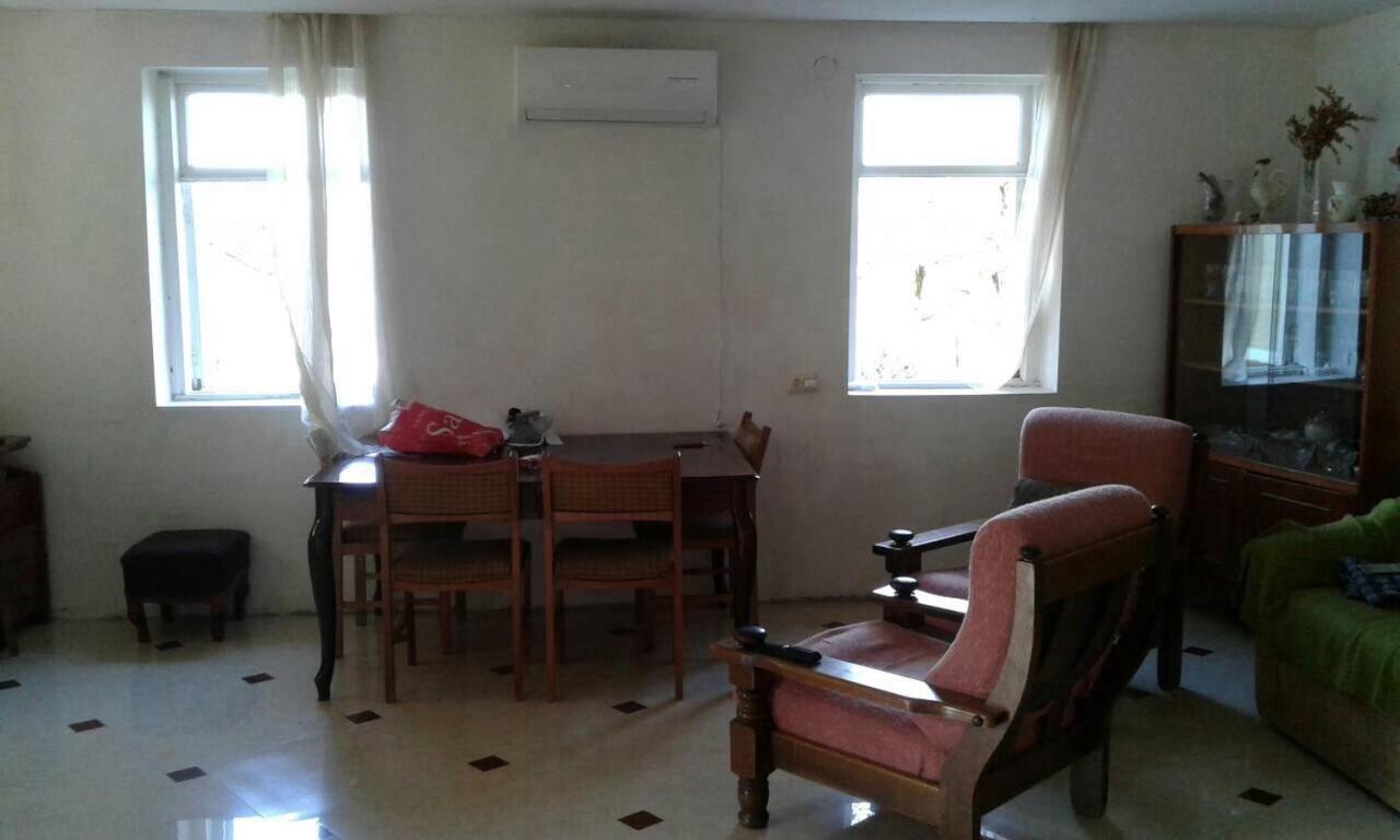 Mero House Кутаиси Екстериор снимка