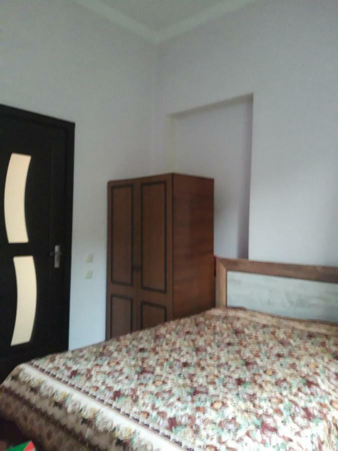 Mero House Кутаиси Стая снимка