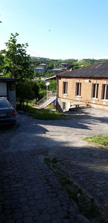 Mero House Кутаиси Екстериор снимка